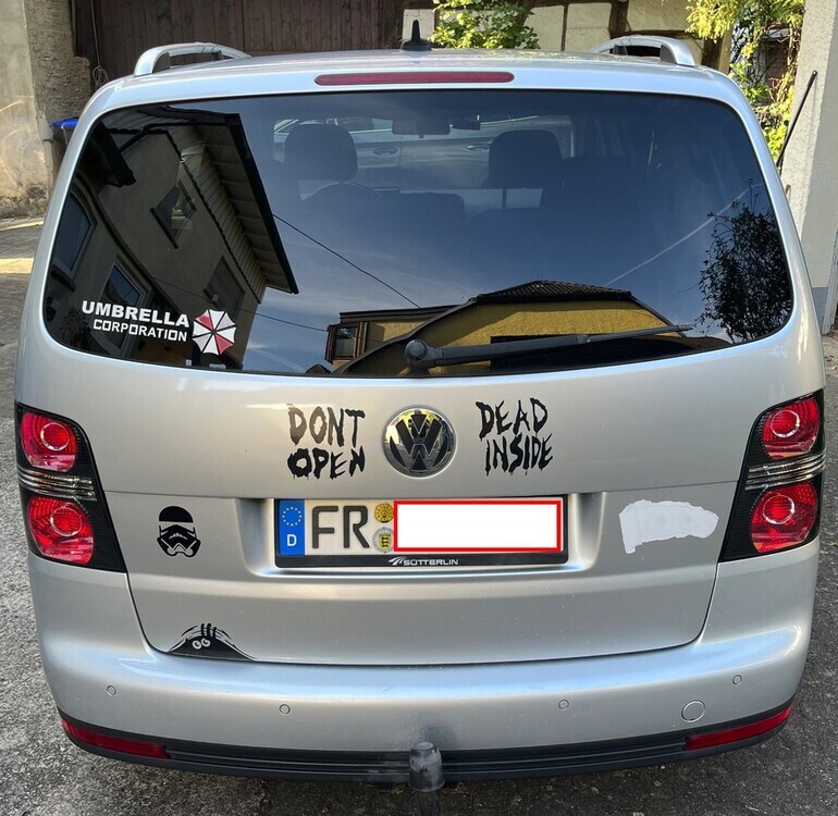 VW Touran 302.000 km 3.999 € Gottenheim 79288