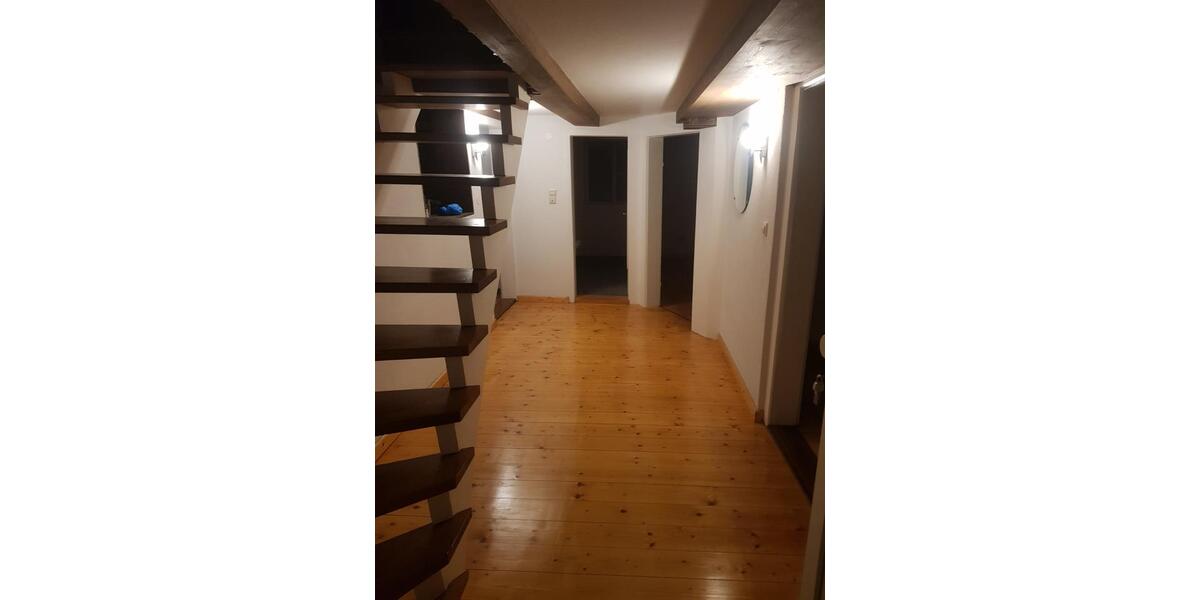 Einfamilienhaus Ihringen - 4 Zimmer, 119 m&sup2;, 1.300&euro; | Angebot:25306075