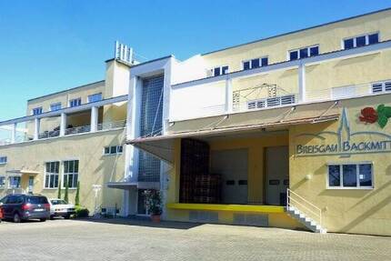 Gewerbeobjekt Freiburg im Breisgau Haslach - 3 Zimmer, 155 m&sup2;, 1.705&euro; | Angebot:25152717