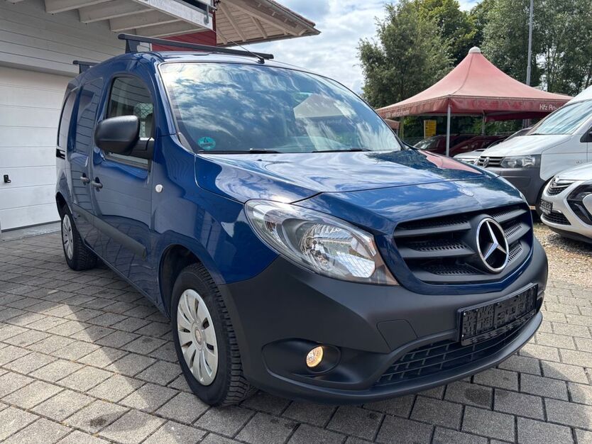 Mercedes-Benz Citan 77.000 km 10.900 € Staufen Im Breisgau 79219