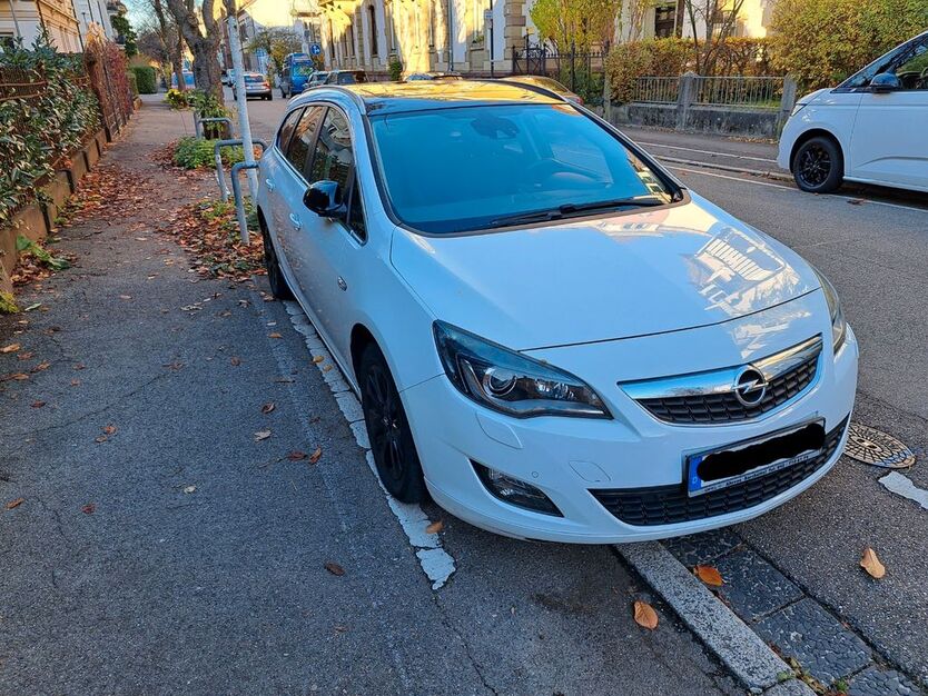 Opel Astra 110.000 km 4.800 € Freiburg im Breisgau 79102