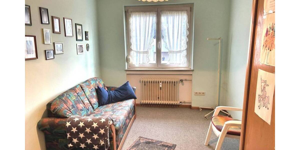 Etagenwohnung Breisach - 4 Zimmer, 102 m&sup2;, 285.000&euro; | Angebot:26094219