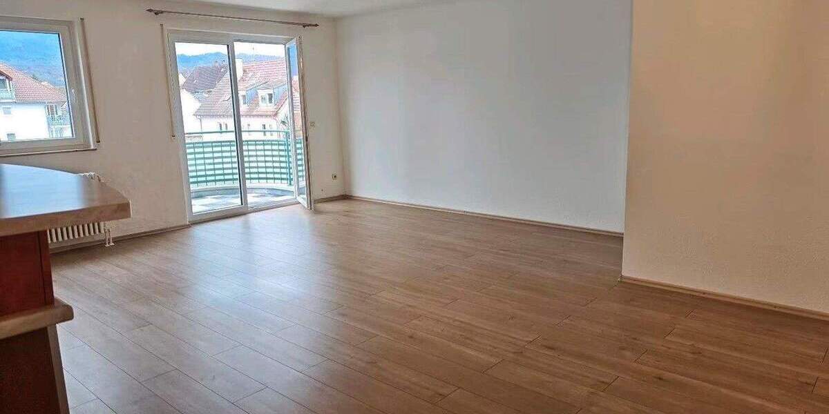 Etagenwohnung Müllheim - 3 Zimmer, 92 m&sup2;, 319.000&euro; | Angebot:25676109