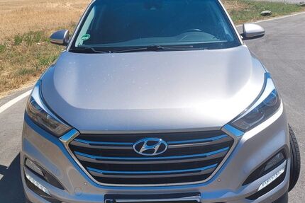 Hyundai TUCSON 206.000 km 10.500 &euro; Ettenheim 77955