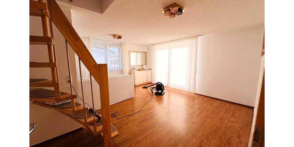 Maisonettenwohnung March - 2.5 Zimmer, 93 m&sup2;, 1.300&euro; | Angebot:25312615