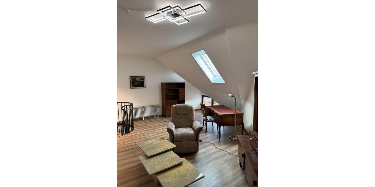 Maisonettenwohnung Umkirch - 5 Zimmer, 120 m&sup2;, 2.200&euro; | Angebot:26414078