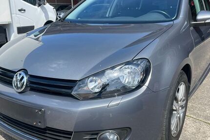 VW Golf 98.000 km 8.999 &euro; Herbolzheim 79336