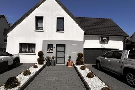Haus Neuenburg am Rhein - 5 Zimmer, 120 m&sup2;, 550.000&euro; | Angebot:26589530