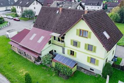 Haus Winden im Elztal - 7 Zimmer, 188 m&sup2;, 399.900&euro; | Angebot:24541273