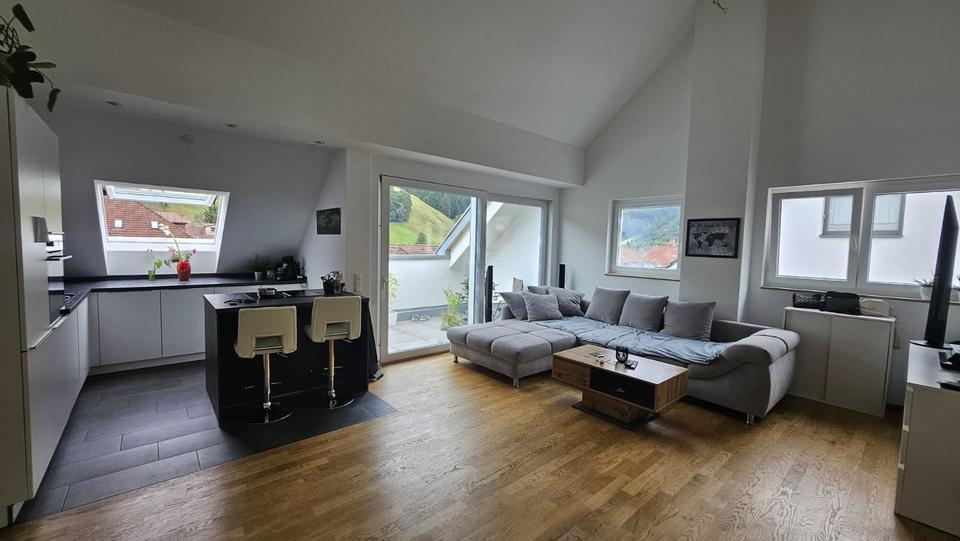 Etagenwohnung Todtnau - 2 Zimmer, 65 m&sup2;, 860&euro; | Angebot:25237162