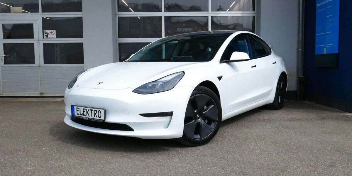 Tesla Model 3 67.000 km 30.999 &euro; St. Peter 79271