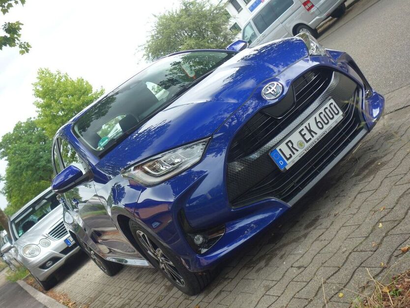 Yaris