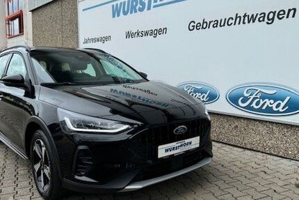 Ford Focus 16.000 km 22.900 € Kirchzarten 79199