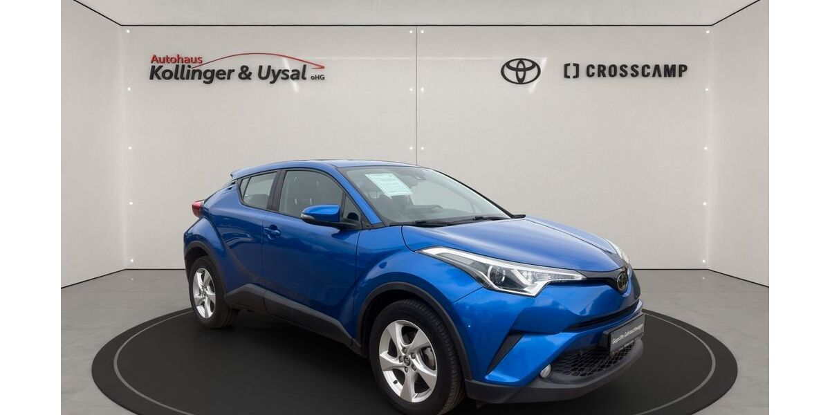 Toyota C-HR 50.215 km 14.890 &euro; Titisee-Neustadt 79822