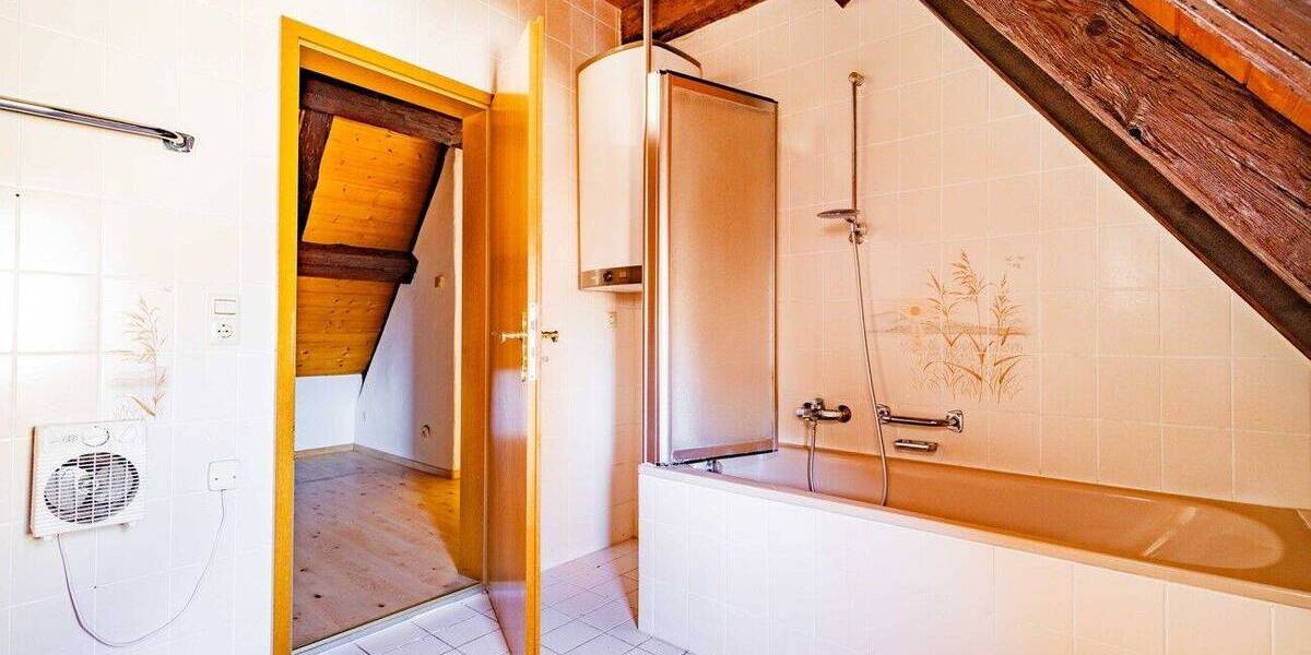 Etagenwohnung Sulzburg - 2 Zimmer, 65 m&sup2;, 187.000&euro; | Angebot:25770391