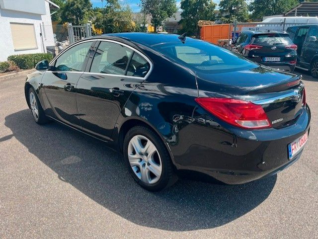 Opel Insignia 297.214 km 1.999 &euro; Freiburg 79102