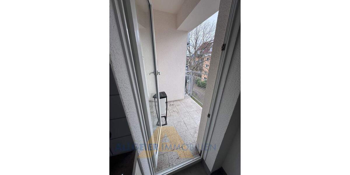 Etagenwohnung Freiburg im Breisgau Stühlinger - 2 Zimmer, 56 m&sup2;, 360.000&euro; | Angebot:25742470