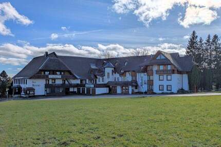 Gewerbeobjekt Furtwangen Stadtgebiet - 1.900.000&euro; | Angebot:23972704