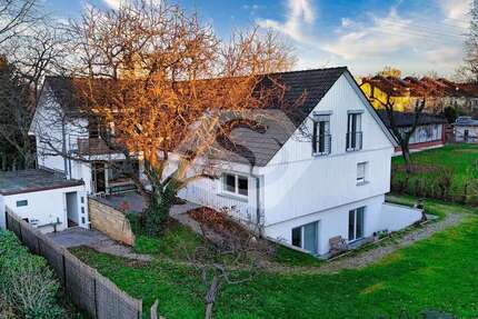 Haus zum Kaufen in Freiburg im Breisgau 1.284.000 € 435 m² 15 zimmer