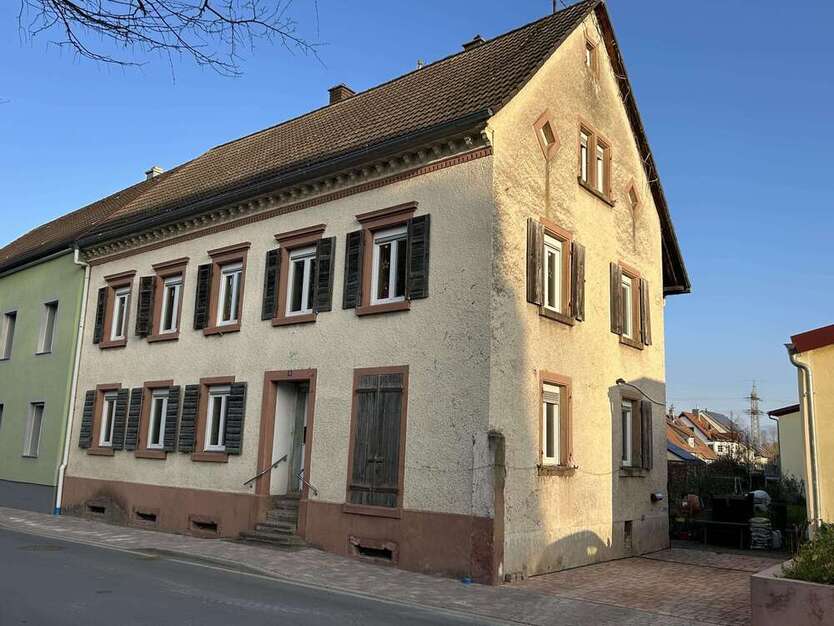 Haus zum Kaufen in Eichstetten 570.000 € 150 m²