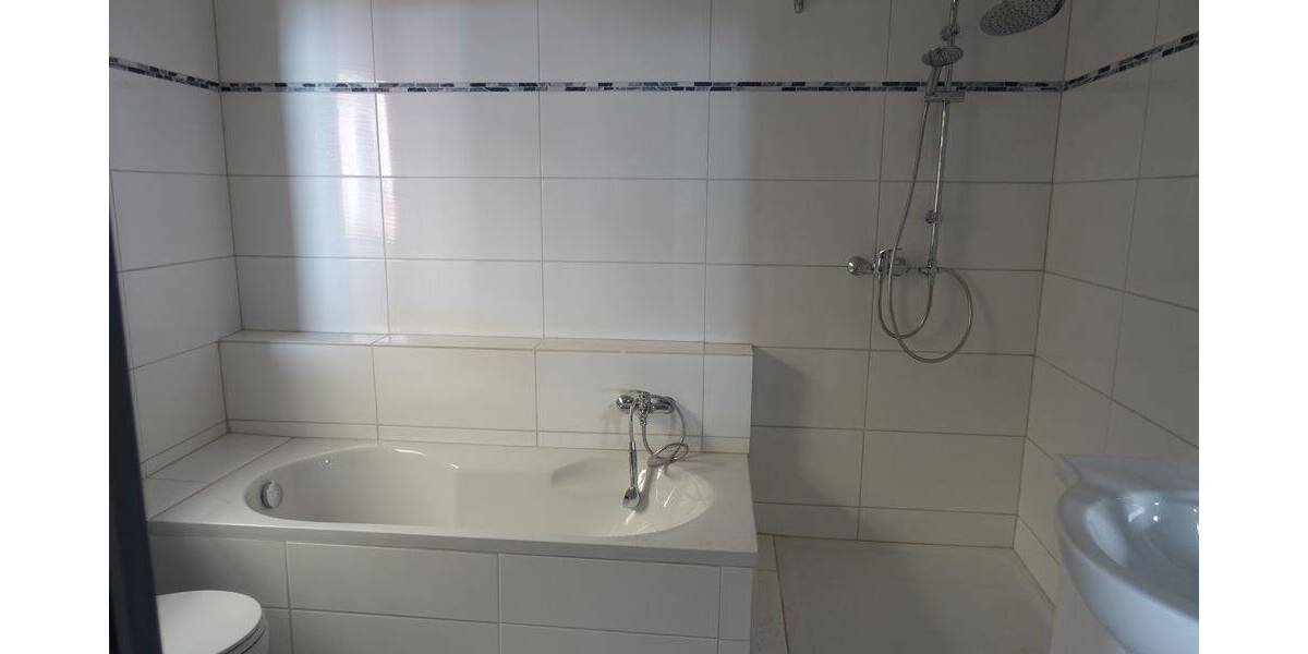 Mehrfamilienhaus, Wohnhaus Endingen - 9 Zimmer, 208 m&sup2;, 449.000&euro; | Angebot:26916485