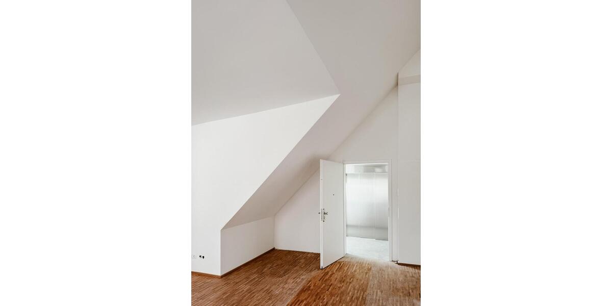 Dachgeschoßwohnung Emmendingen - 3 Zimmer, 101 m&sup2;, 1.718&euro; | Angebot:23869973