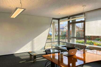 Gewerbeobjekt Kirchzarten - 1.364&euro; | Angebot:25523392