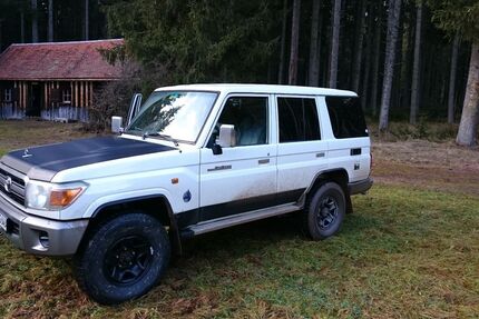 Toyota Andere 239.000 km 44.800 &euro; Feldberg 79868