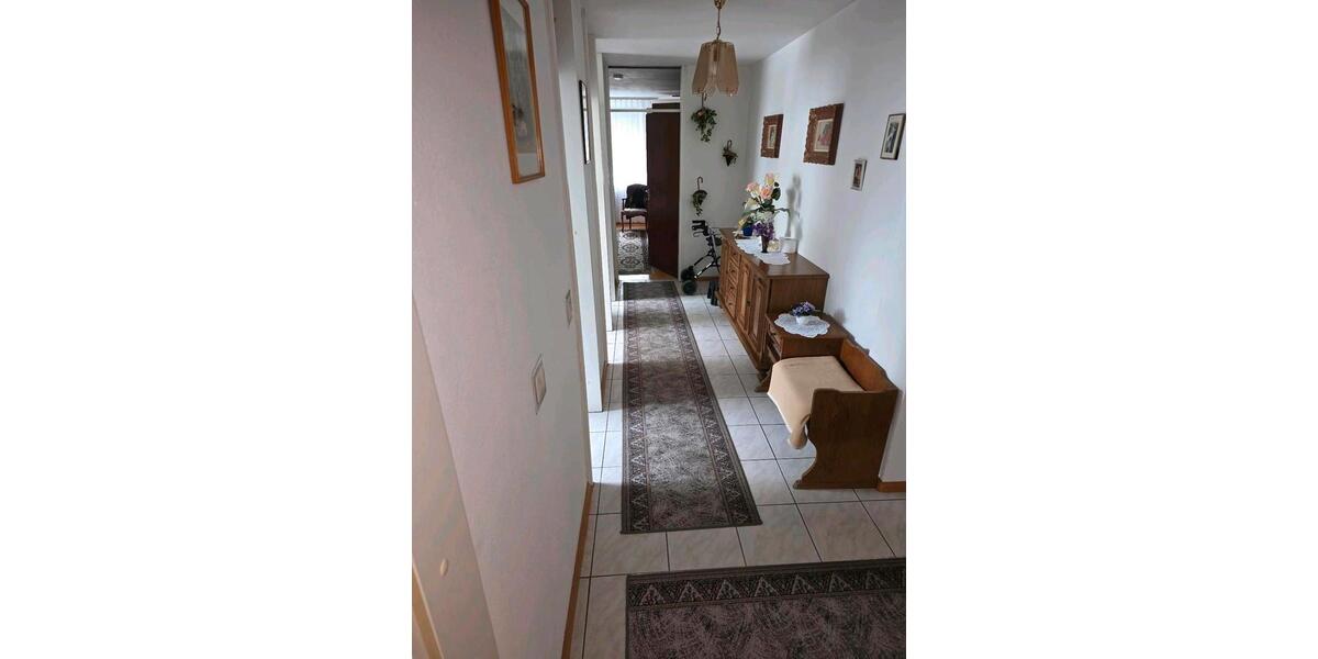 Etagenwohnung Freiburg im Breisgau Haslach - 3.5 Zimmer, 97 m&sup2;, 450.000&euro; | Angebot:26864806
