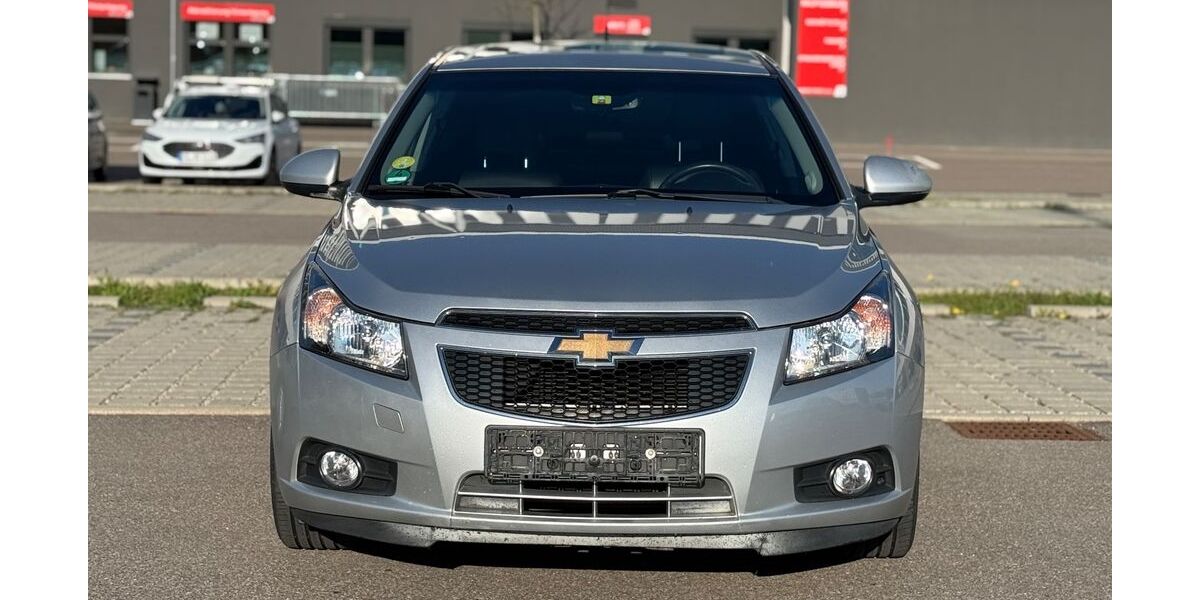 Chevrolet Cruze 174.000 km 4.800 &euro; Freiburg 79108