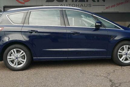 Ford S-Max 66.000 km 23.900 € Eichstetten 79356