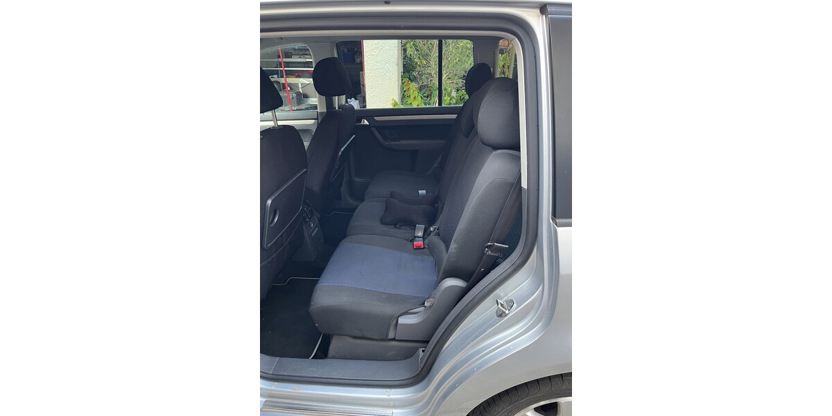 VW Touran 302.000 km 2.499 &euro; Gottenheim 79288