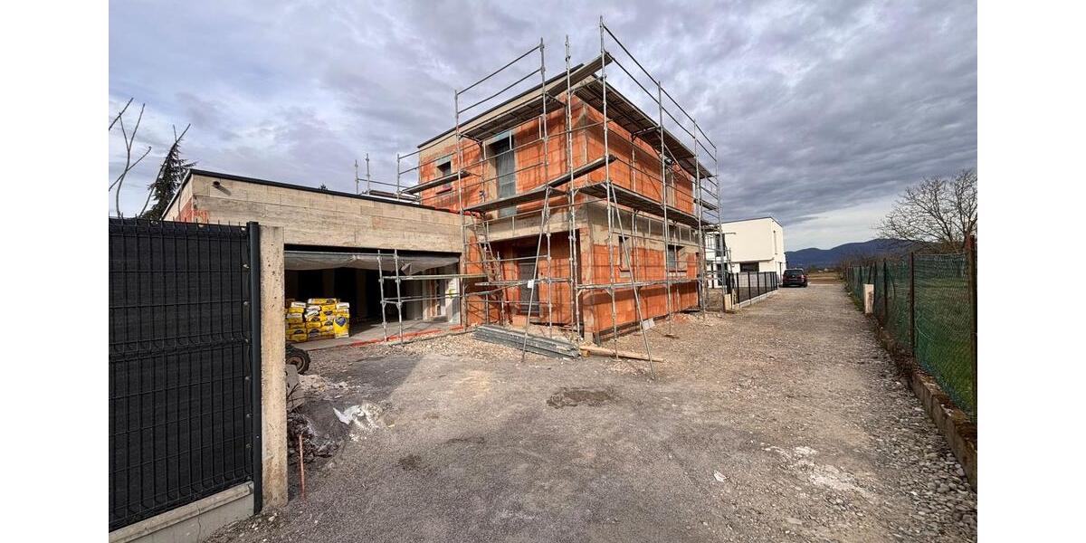 Einfamilienhaus Neuenburg am Rhein - 395.000&euro; | Angebot:25648100