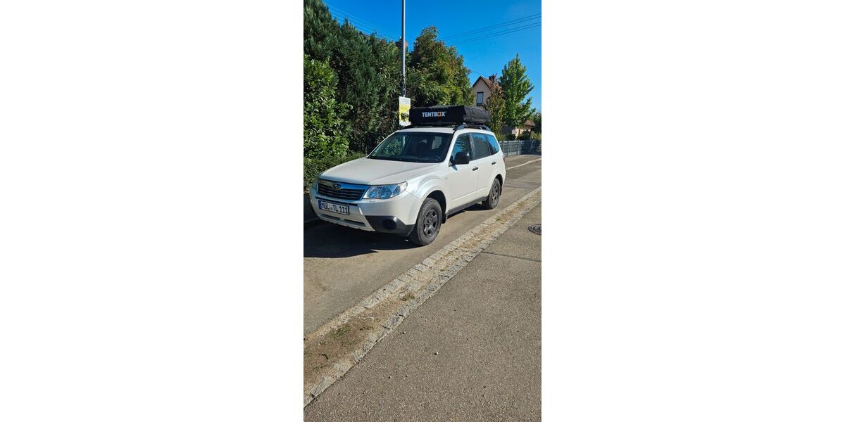 Subaru Forester 128.500 km 8.990 &euro; Buggingen 79426