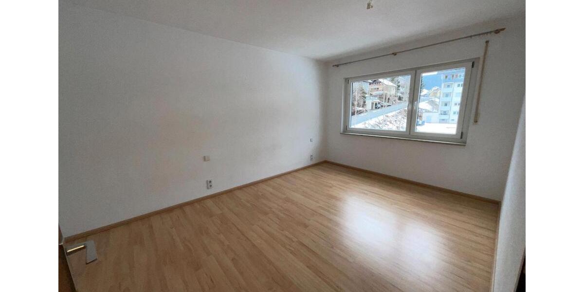 tolle 2-Zimmer-Wohnung (ca. 63 m²) in Furtwangen frei zimmer