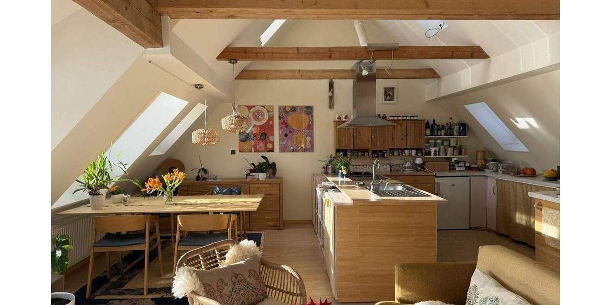 Einfamilienhaus Lenzkirch Saig - 9 Zimmer, 208 m&sup2;, 700.000&euro; | Angebot:25835773