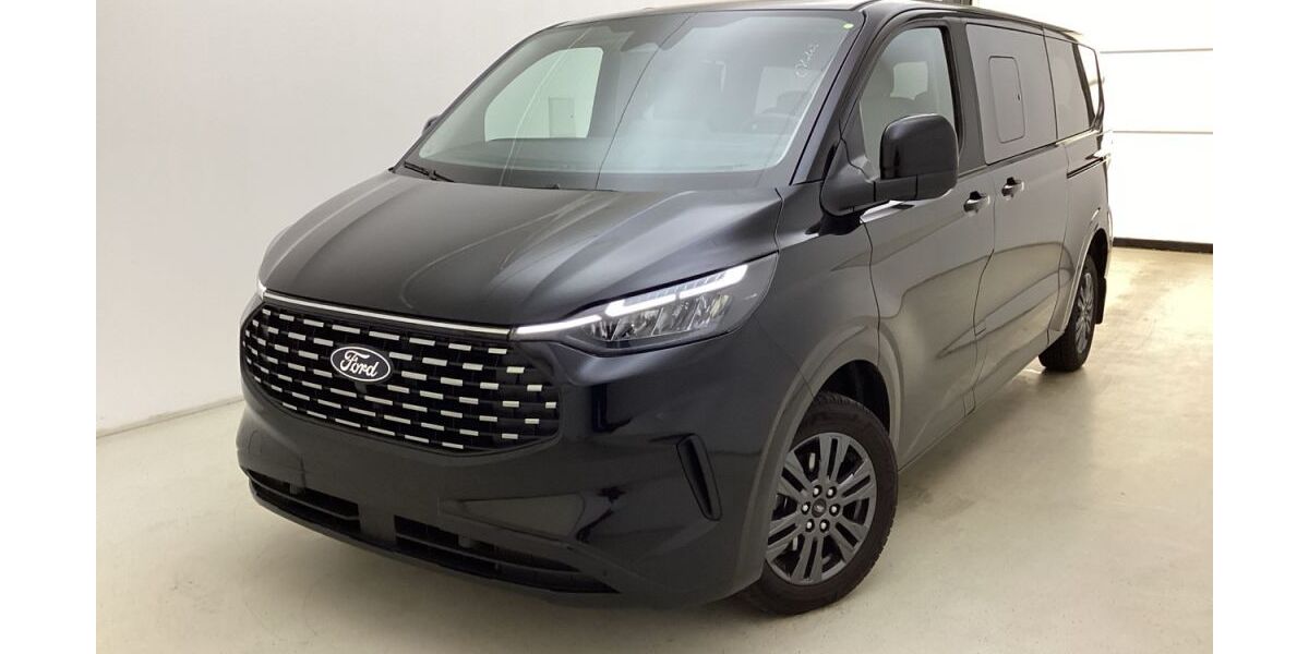 Ford Tourneo Custom 25.200 km 50.490 &euro; Freiburg im Breisgau 79108