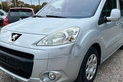 Peugeot Partner 230.000 km 3.500 &euro; Freiburg im Breisgau 79108