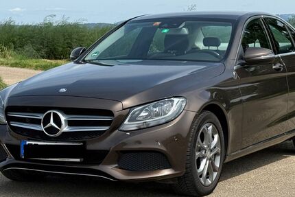 Mercedes-Benz C 400 192.000 km 17.300 &euro; Freiburg 79100