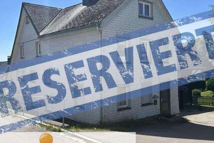 Haus zum Kaufen in Schönwald 45.000 € 139 m² 10 zimmer