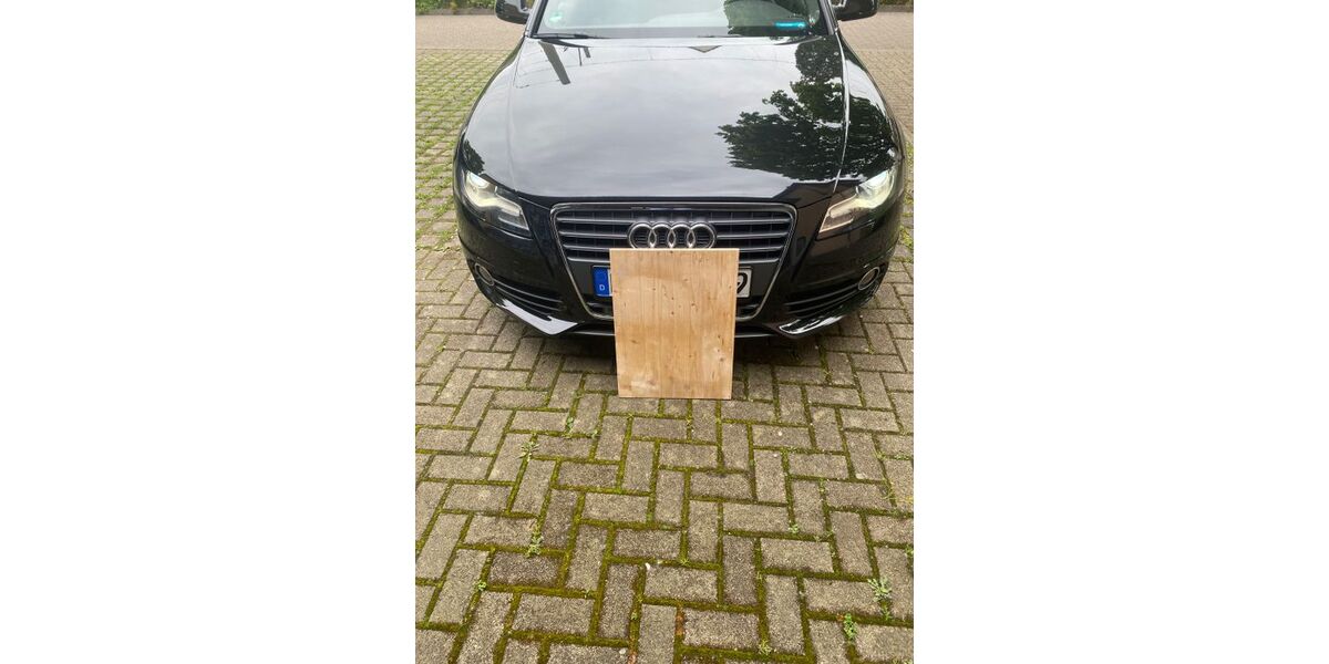 Audi A4 135.000 km 9.200 &euro; Freiburg 79106