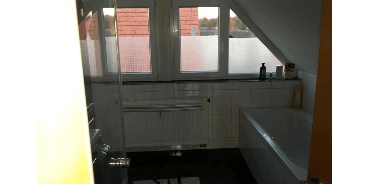 Dachgeschoßwohnung Ihringen - 2 Zimmer, 60 m&sup2;, 910&euro; | Angebot:26675119