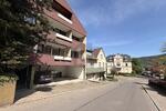 SONNENDURCHFLUTET MIT ZWEI BALKONEN - Etagenwohnung Badenweiler | Angebot:26764067