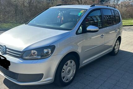 VW Touran 227.500 km 7.400 &euro; Freiburg 79108
