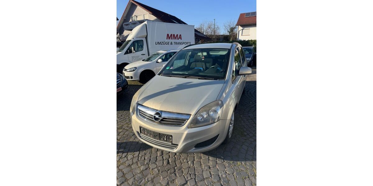 Opel Zafira 195.000 km 2.399 &euro; Freiburg 79111