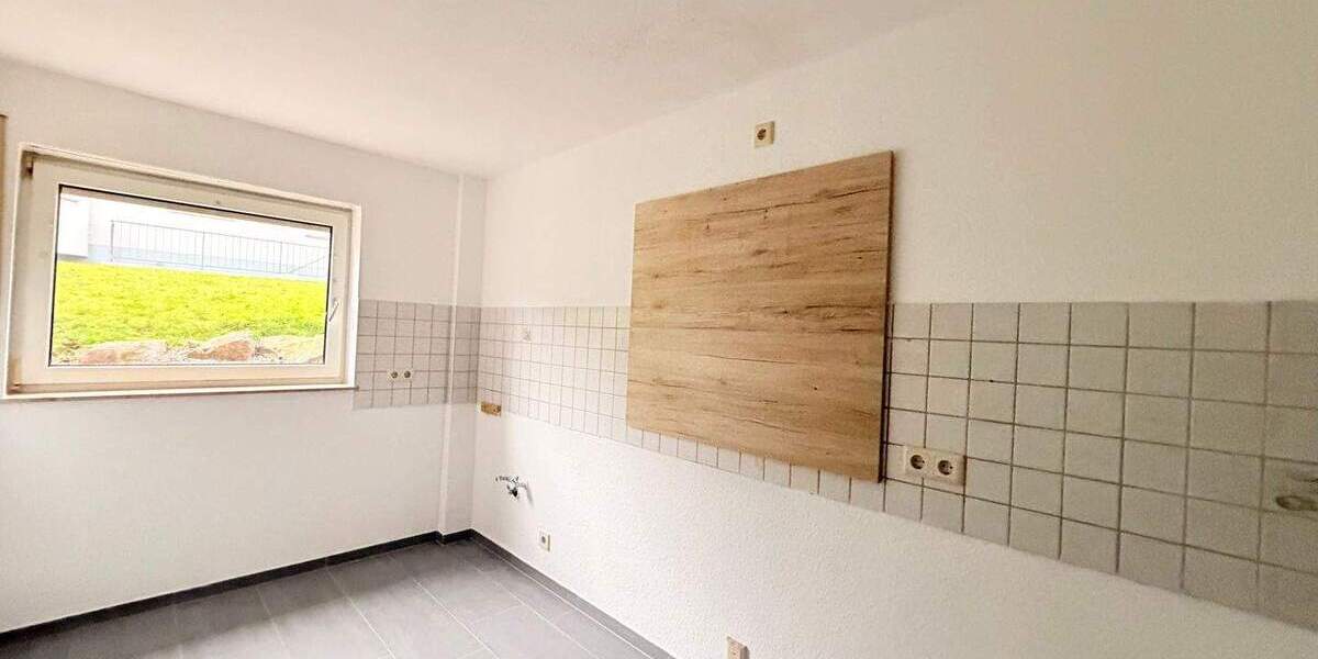 Etagenwohnung Ettenheim - 3 Zimmer, 92 m&sup2;, 900&euro; | Angebot:25703765