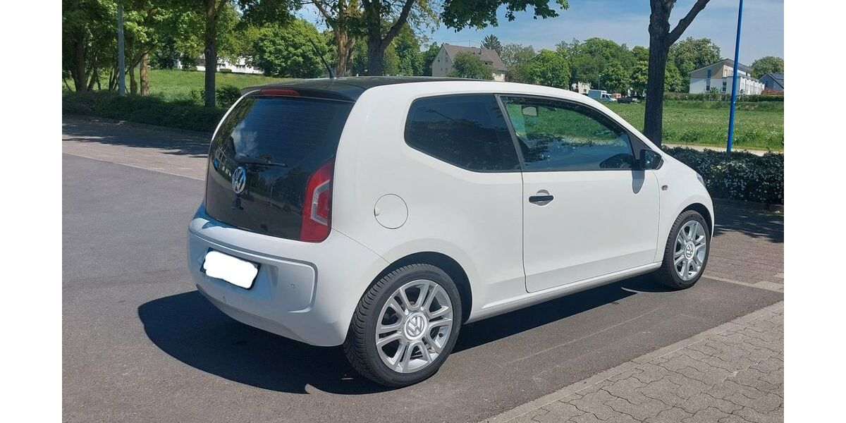 VW up! 174.285 km 3.990 &euro; Heitersheim 79423