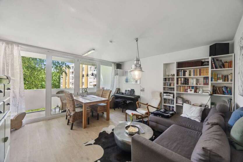 Wohnung zum Kaufen in Freiburg im Breisgau 228.000 € 57 m²