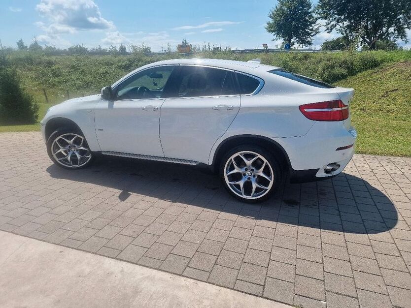 BMW X6 215.000 km 13.480 € Emmendingen 79312