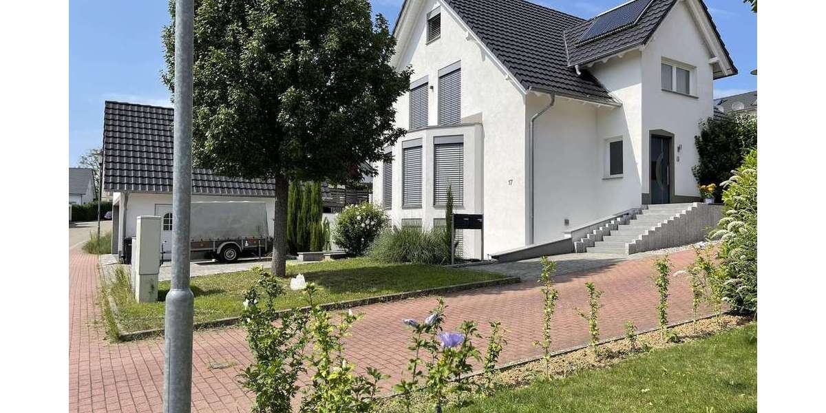 Einfamilienhaus Müllheim - 7.5 Zimmer, 268 m&sup2;, 985.000&euro; | Angebot:26884406
